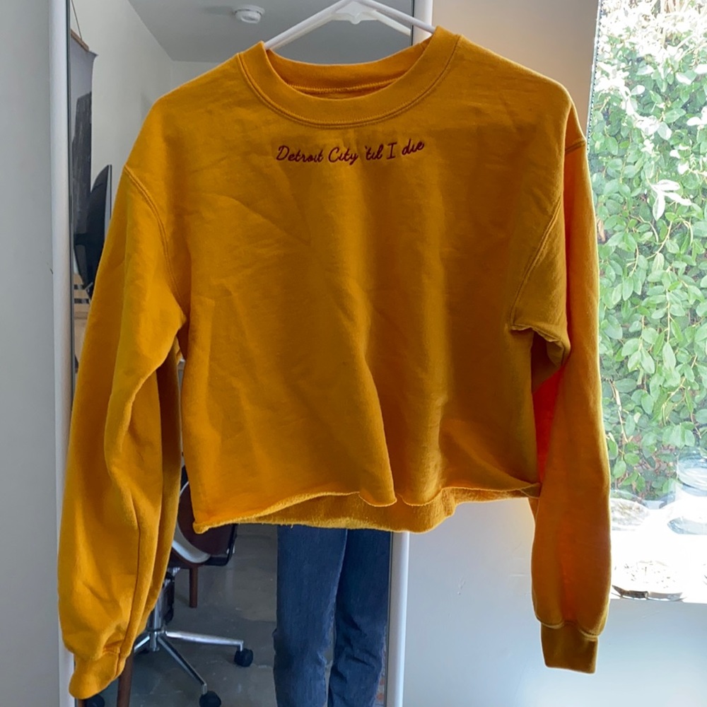 Not Sorry Apparel cropped sweatshirt